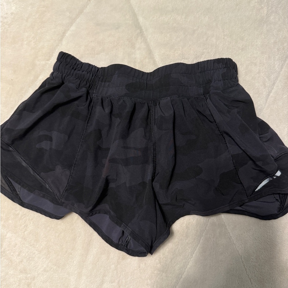 lululemon athletica Dark Camouflage Athletic Shorts length 2.5